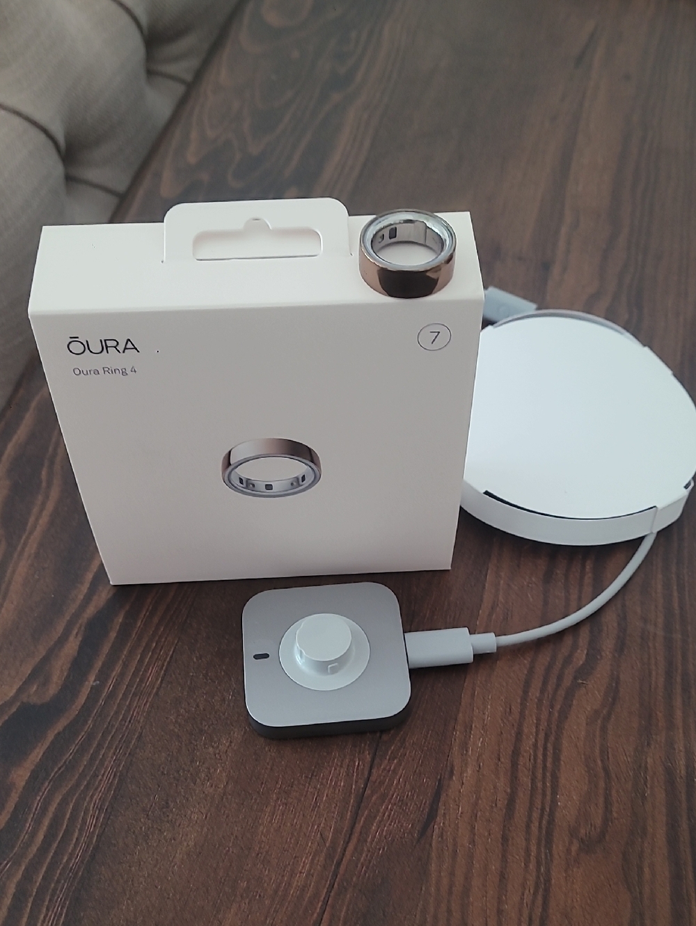 Ōura Ring 4 - Gold Smart Ring (Size 7)